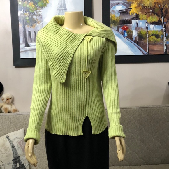 BELAMIE SWEATER SIZE MEDIUM - Picture 2 of 11